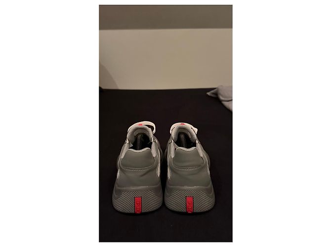 Sneakers Prada Grigi in Pelle e Rete Grigio - vista 3