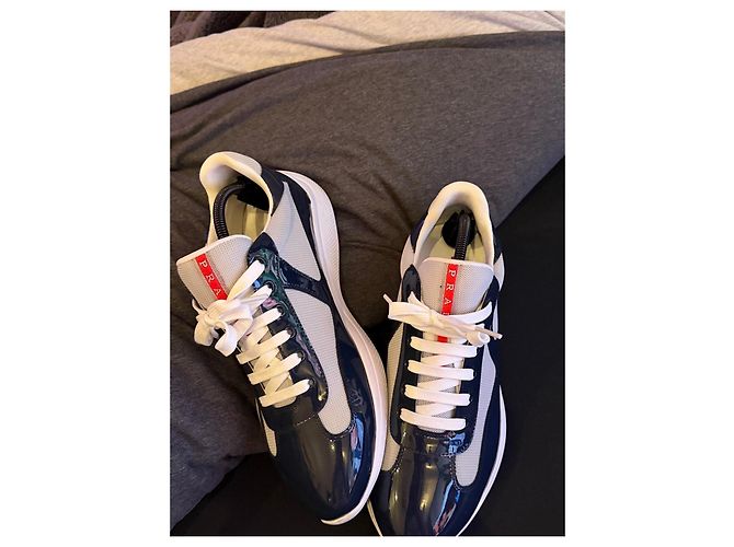 Sneakers Prada in pelle e nylon bianco e blu scuro - vista 3