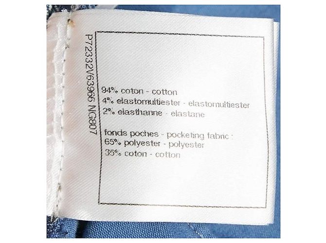 CHANEL 22P Jeans in denim blu e multicolore con stampa logo FR 40 - vista 11