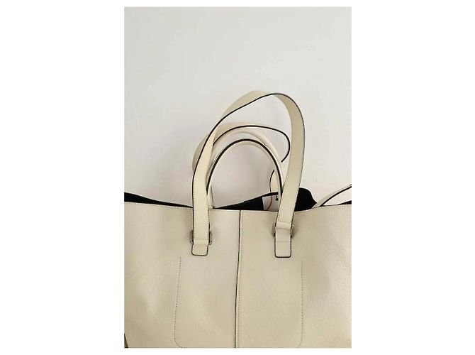 Barbara Bui Beige Lederhandtasche - Ansicht 5