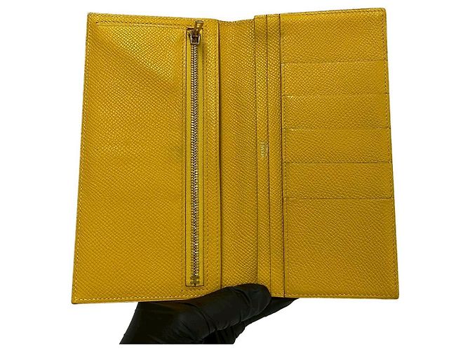 Béarn Hermès Portafoglio lungo Hermes Bearn Soufflet in vitello Epsom Giallo - vista 7