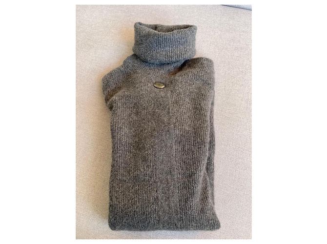 Pull col roulé Chanel en cachemire gris - vue 2