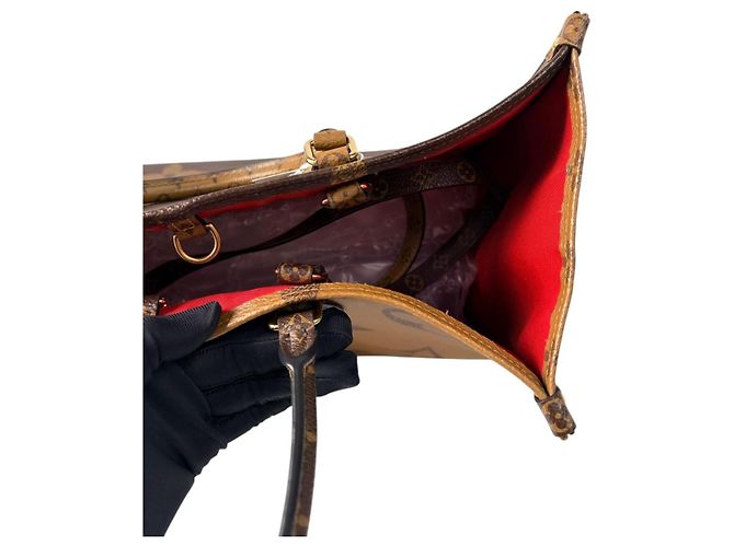 Borsa tote Onthego GM Louis Vuitton Marrone - vista 19
