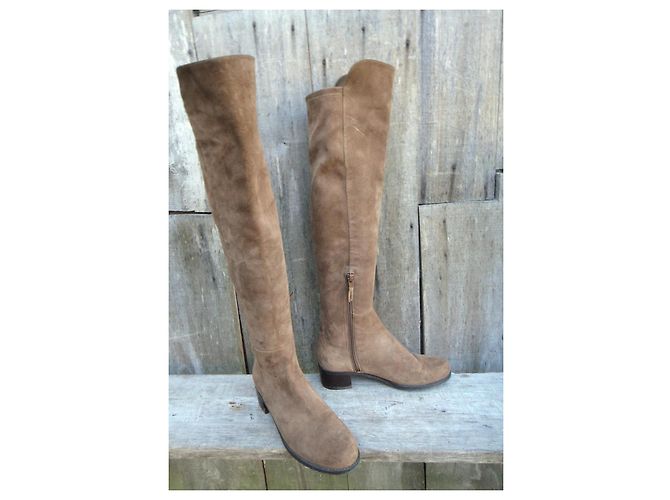 Botas Stuart Weitzman Marrón Claro Ante - vista 3