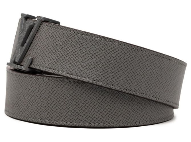 Cintura LV Initials Taiga Glacier di Louis Vuitton Marrone - vista 2