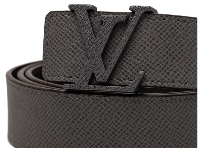 Cintura LV Initials Taiga Glacier di Louis Vuitton Marrone - vista 4