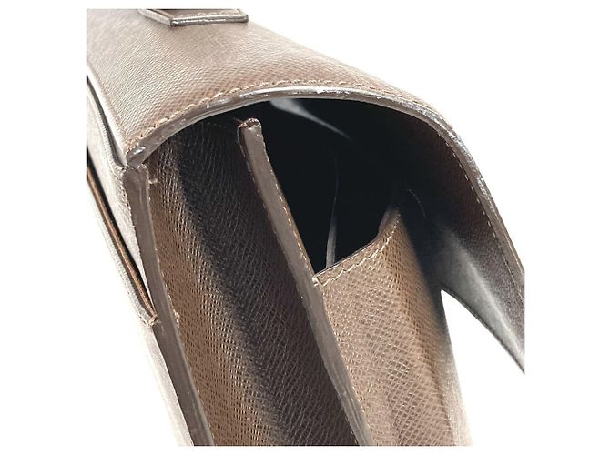 Borsa Louis Vuitton Taiga Laguito Marrone - vista 11