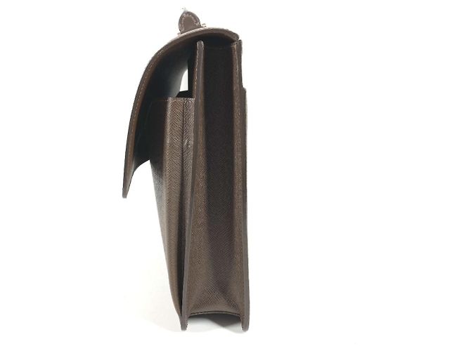 Borsa Louis Vuitton Taiga Laguito Marrone - vista 3