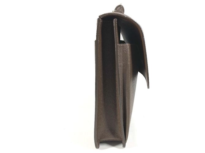 Borsa Louis Vuitton Taiga Laguito Marrone - vista 4