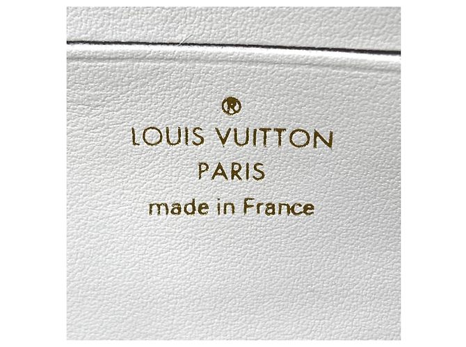 Portafoglio Louis Vuitton con catena Ivy Bianco - vista 9