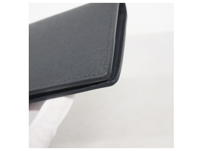 Portafoglio Lungo Brazza in Taiga Louis Vuitton Blu navy - vista 6