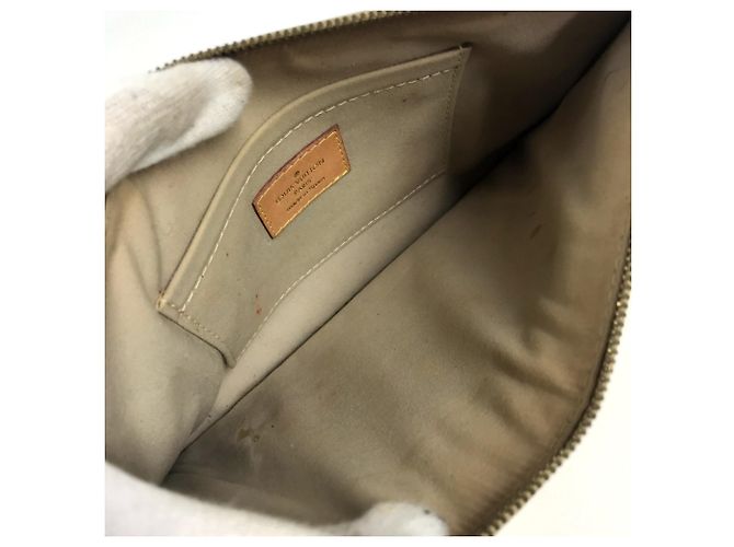 Borsa a mano Pochette Plat Miroir Monogram Louis Vuitton D'oro - vista 11
