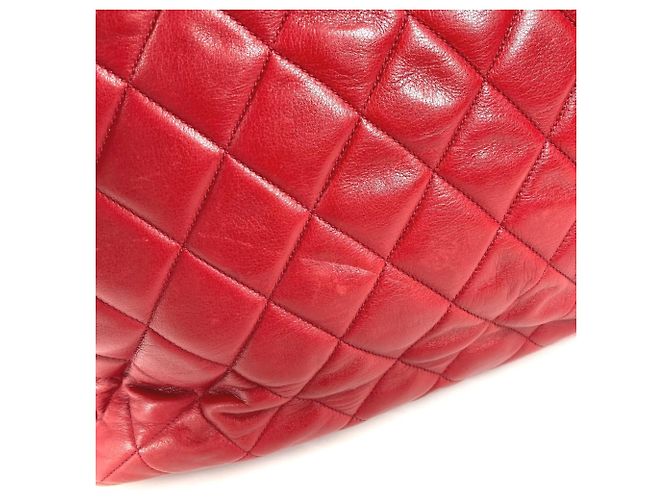 Sac cabas matelassé vintage Chanel Rouge - vue 6