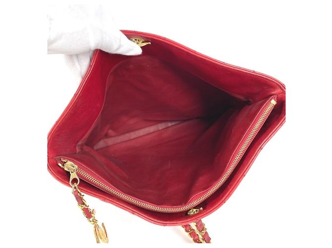 Sac cabas matelassé vintage Chanel Rouge - vue 8