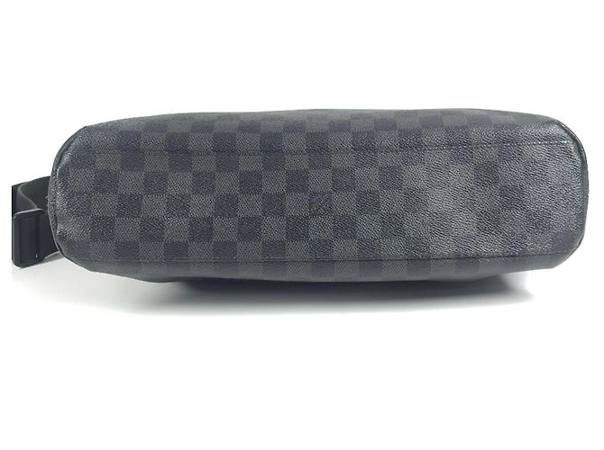 Borsa a Spalla Mick MM Damier Graphite Louis Vuitton Nero - vista 5