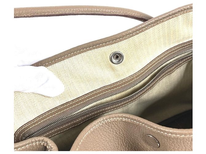 Bolsa Hermès Garden Party 36 PM Bege Taupe - vista 7