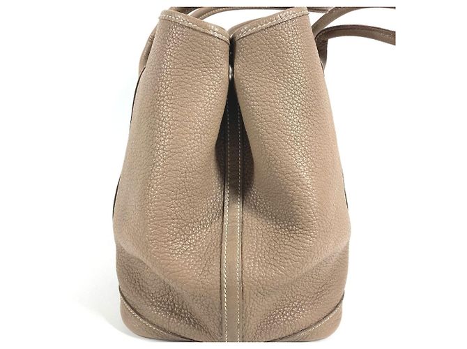 Bolsa Hermès Garden Party 36 PM Bege Taupe - vista 9