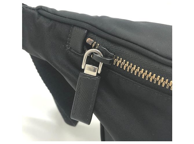 Borsa a vita Triangle Plate VL033 di Prada Nero - vista 8