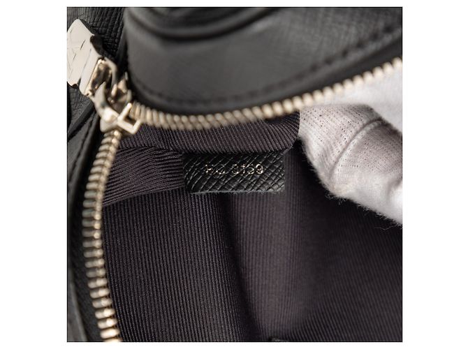 Bumbag exterior Monogram Eclipse negro Louis Vuitton - vista 6