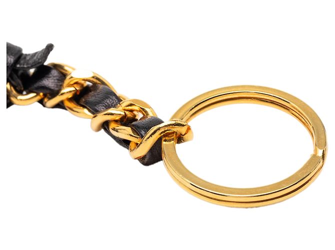 Charm per borsa in pelle e oro nero Chanel - vista 4