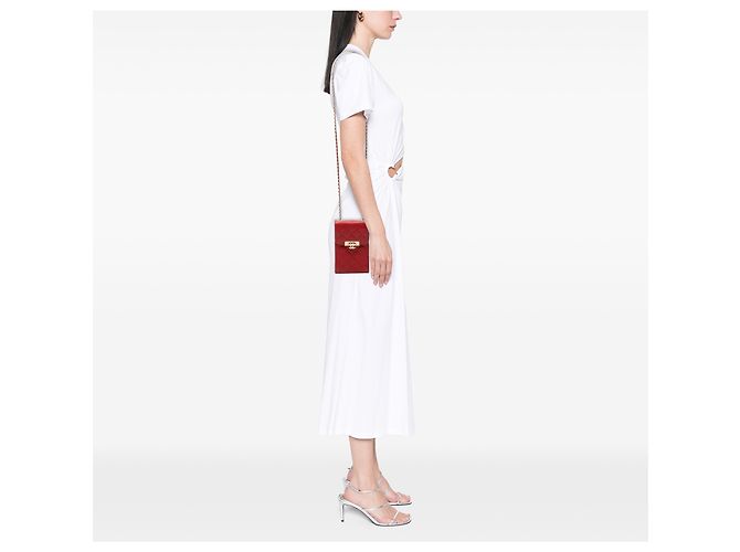 Supporto per telefono in caviar trapuntato rosso Chanel con finitura dorata - vista 7