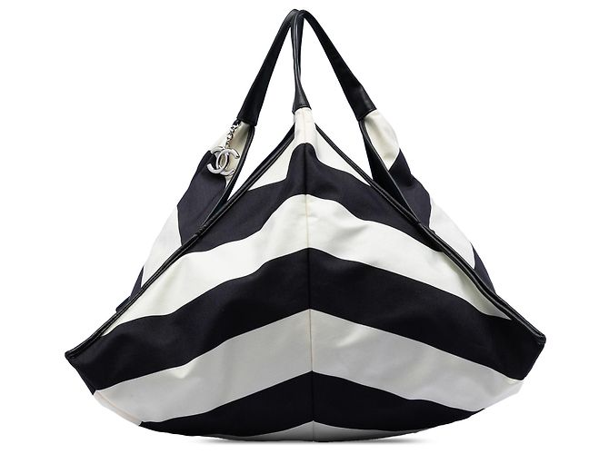 Tote de lona rayada negra CC de Chanel Negro - vista 2