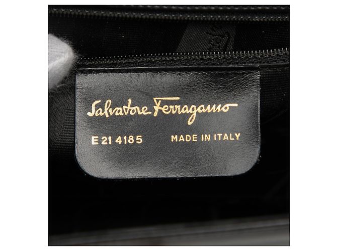 Gancini Salvatore Ferragamo Borsa a tracolla Vara in pelle nera con stampa coccodrillo Ferragamo Nero - vista 5