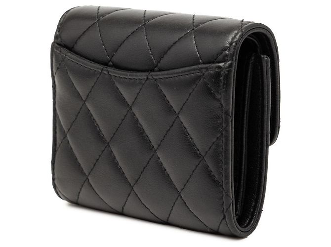 Chanel Matelassé schwarzes Lammleder Tri-Fold Geldbörse - Ansicht 2