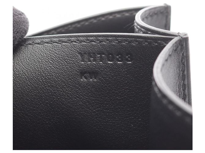 Constance 3 24 Schultertasche von Hermès Schwarz Blau Marineblau - Ansicht 5