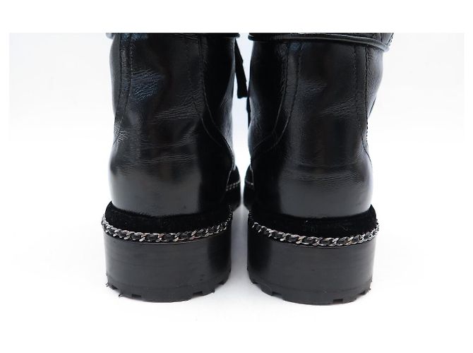 NUEVAS BOTAS DE COMBATE CHANEL G33185 39 EN CUERO QUILTED Negro - vista 5