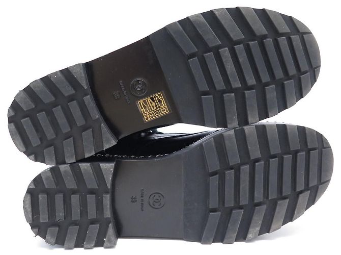 NUEVAS BOTAS DE COMBATE CHANEL G33185 39 EN CUERO QUILTED Negro - vista 6