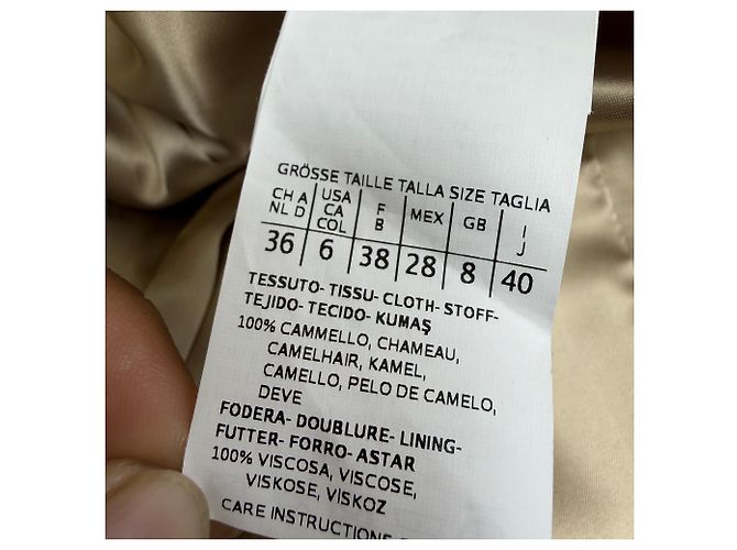 Max Mara Riccio Gürtelmantel aus beigem Kamelhaar - Ansicht 5