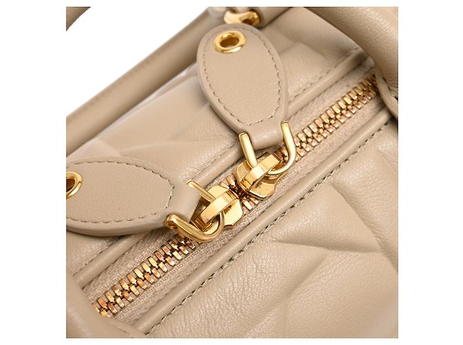 Borsa a mano Dior Groove 20 in pelle di vitello beige - vista 18