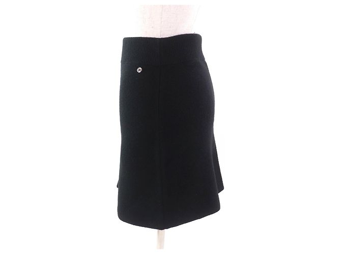 Falda de cachemira de punto trapezoidal con metal adjunto de la serie Hermès Negro - vista 3