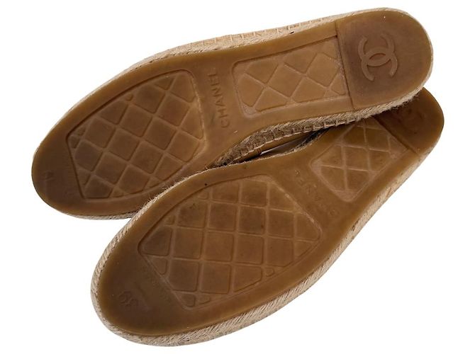 Espadrillas slip-on con punta a cappuccio CC di Chanel Beige - vista 4