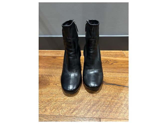 Botines de cuero negro con tacón bloque Prada - vista 9