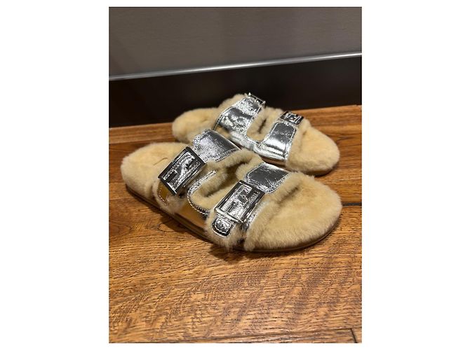 Sandali Fendi in shearling argento beige - vista 2