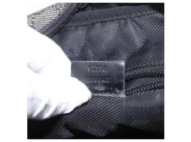 Borsa a Spalla GG Canvas Gucci Nera Argento 03136 Auth 174538 Nero - vista 24