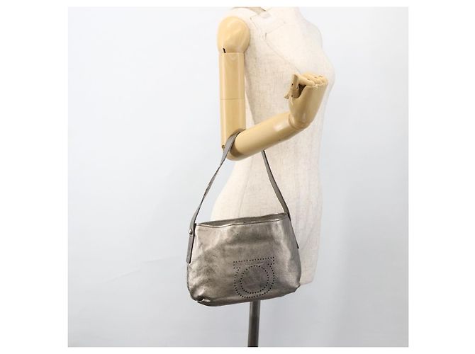 Borsa a Spalla in Pelle Salvatore Ferragamo Argento Auth BA11441 - vista 21