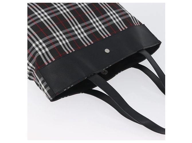 Burberry Borsa Tote Nova Check in nylon nero e argento Auth 174568 - vista 6