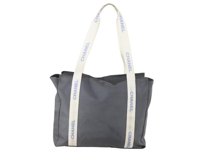 CHANEL Borsa Tote Nylon Grigio Argento CC Auth hk3544 Marrone - vista 3