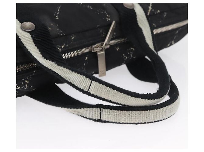 CHANEL Nuova Borsa da Viaggio in Nylon Nera CC Auth BA11357 Nero - vista 8