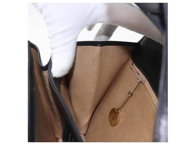 Borsa a spalla CÉLINE Carrozza in pelle nera e oro Auth BSZ366 Nero D'oro - vista 21