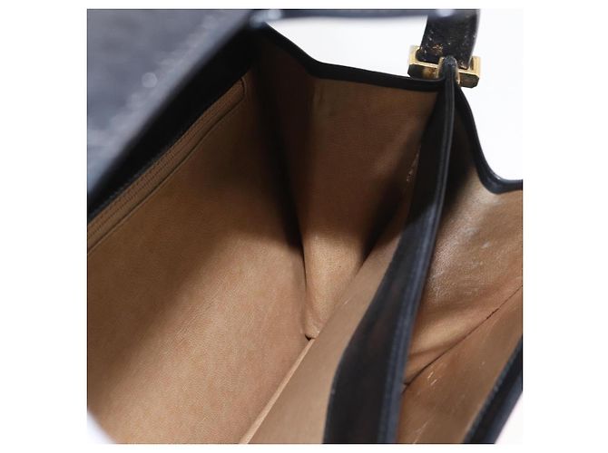 Borsa a spalla CÉLINE Carrozza in pelle nera e oro Auth BSZ366 Nero D'oro - vista 22