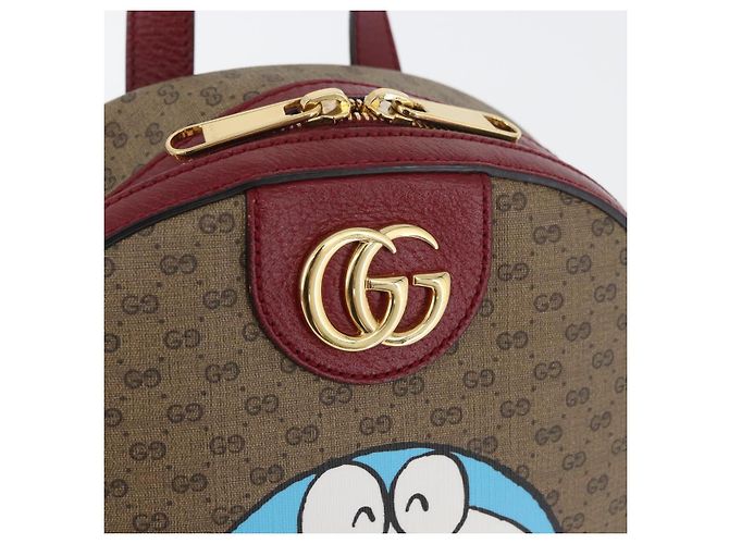 Gucci Zaino Doraemon Micro GG Supreme in PVC beige e oro 647816 Auth LNZ825SAM D'oro - vista 18