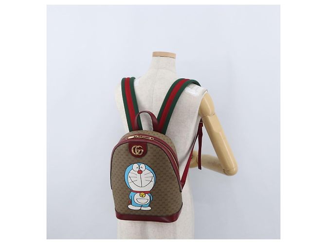 Gucci Zaino Doraemon Micro GG Supreme in PVC beige e oro 647816 Auth LNZ825SAM D'oro - vista 28