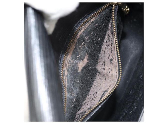 LOUIS VUITTON Borsa a Spalla Epi Saint Cloud GM Nera M52192 LV Auth ep13697 Nero - vista 11