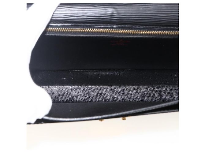LOUIS VUITTON Epi Serie Dragonne Clutch Bag Nero M52612 LV Auth ep13784 - vista 10