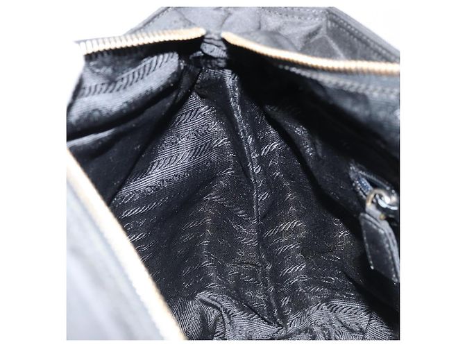 Borsa a Spalla con Catena Prada in Nylon Oro Nero Auth bs34054 D'oro - vista 20
