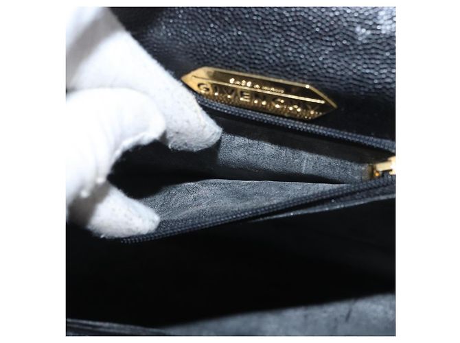 Bolsa de mão GIVENCHY em couro preto e dourado Auth BSZ372 - vista 23